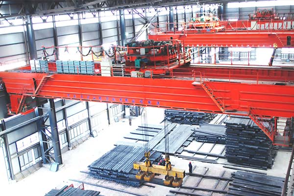 Slewing Beam Overhead Crane